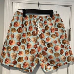 NWOT Kennington Men Size S Aqua Blue Seashell Print Drawstring Lined Swim Shorts